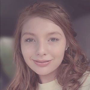 Meet your Posher, Karlee